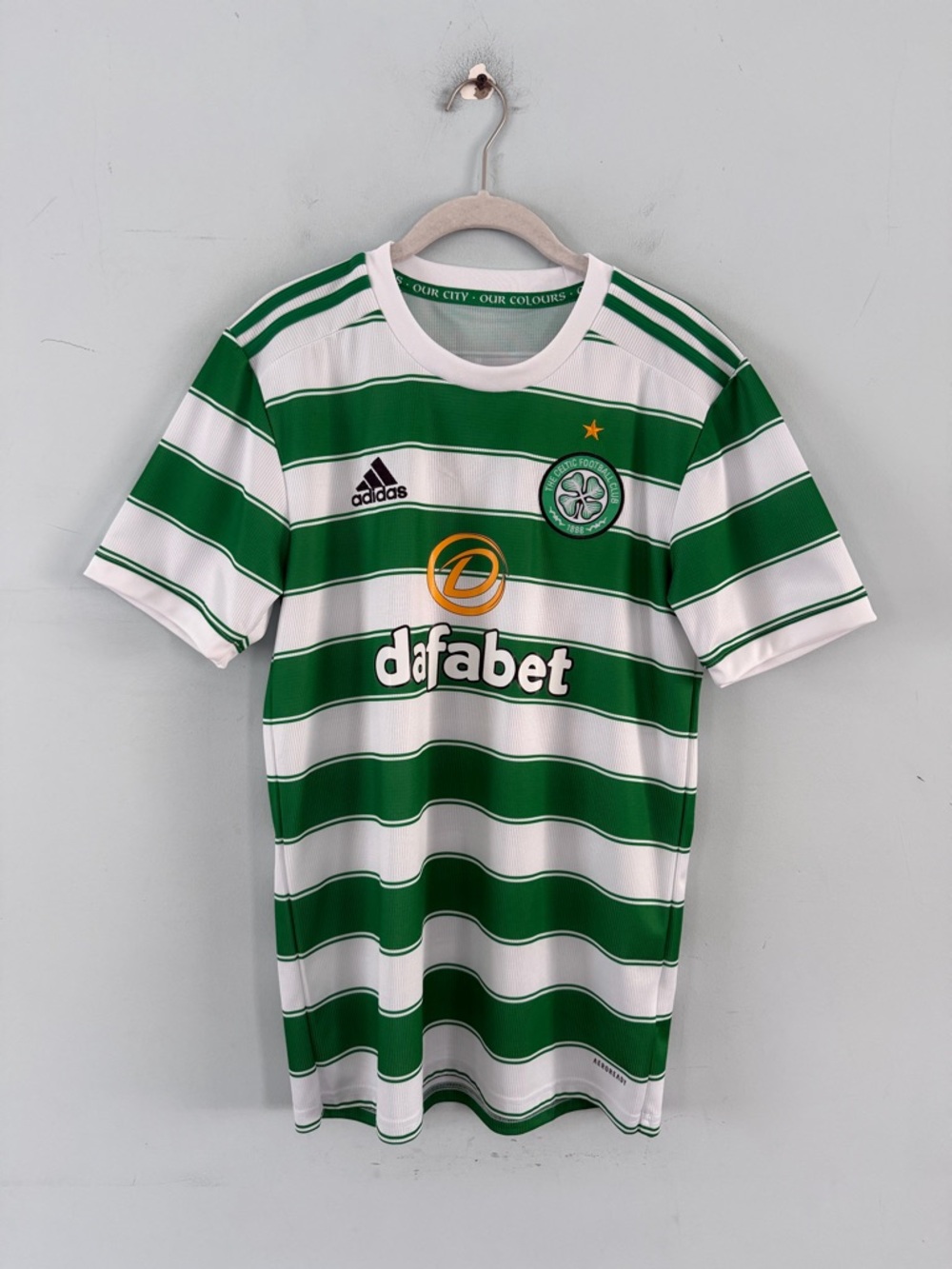 Adidas Celtic FC Home Jersey Soccer Football Green White Stripe Shirt‎